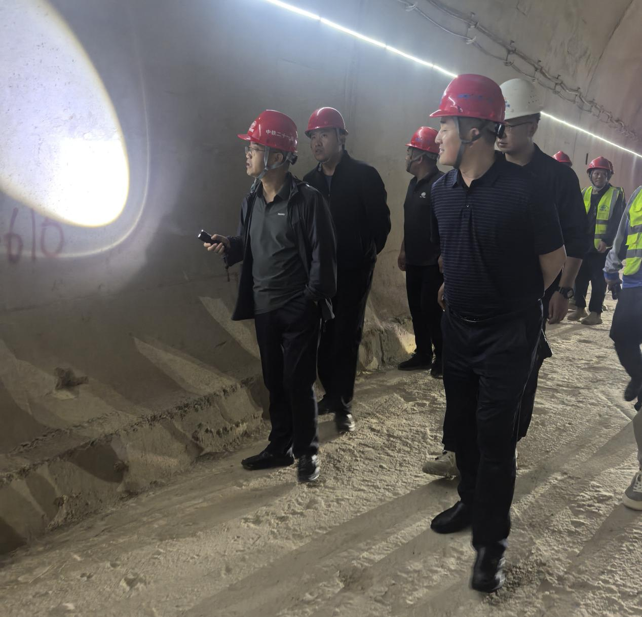 圖片2.png 圖片2.png